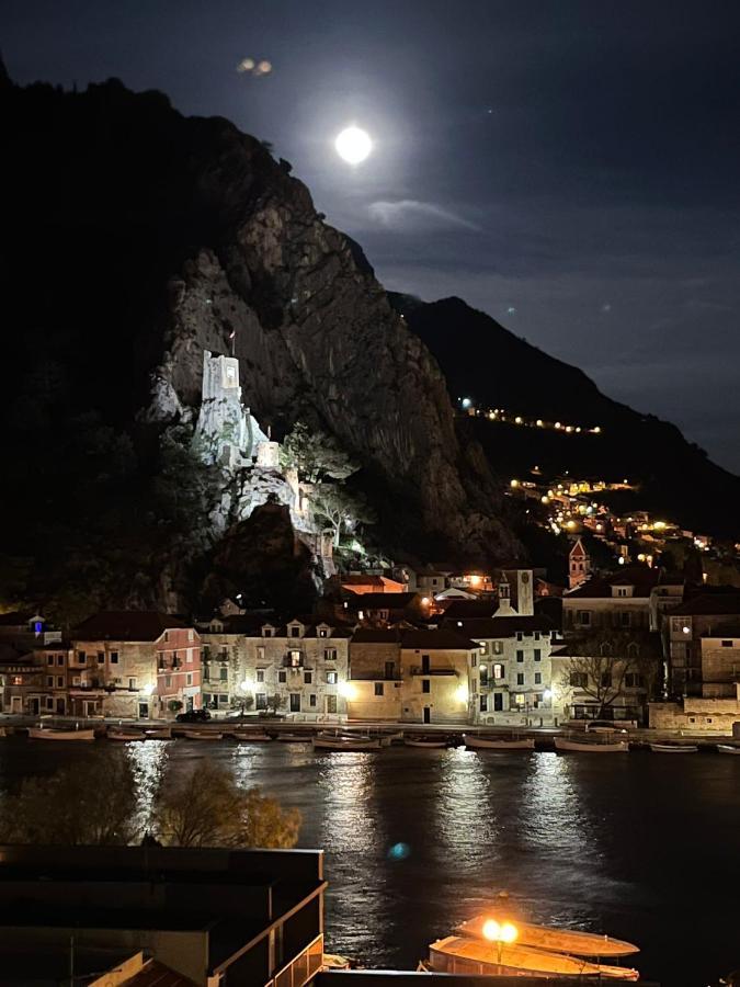 Apartament Penthouse Maremonte Omiš Zewnętrze zdjęcie